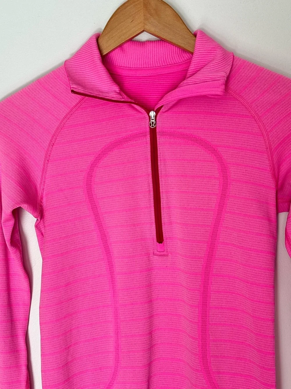 Lululemon Run: Swiftly Tech 1/2 Zip Heathered Raspberry Glo Light Size 4 Active